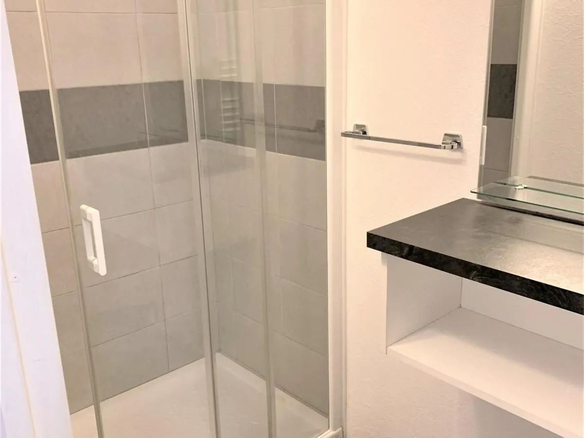 Appartement Perros-Guirec, 2 pièces, 3 personnes - FR-1-368-241 0*, Perros-Guirec