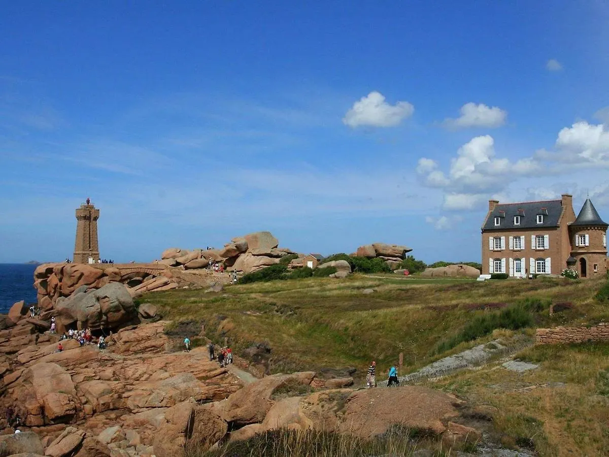 Appartement Perros-Guirec, 2 pièces, 3 personnes - FR-1-368-241 France