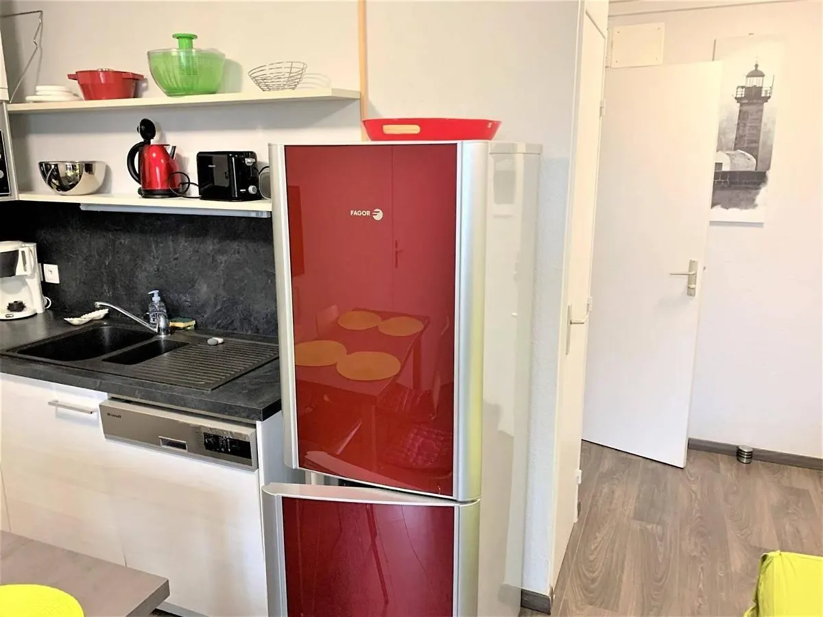 Appartement Renove, Bien Equipe A 500M De La Plage De Trestrignel Et Du Centre-Ville De Perros-Guirec - Fr-1-368-241
